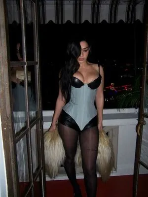 Charli XCX OnlyFans Leaked Free Thumbnail Picture - #AA7uJSyDh9