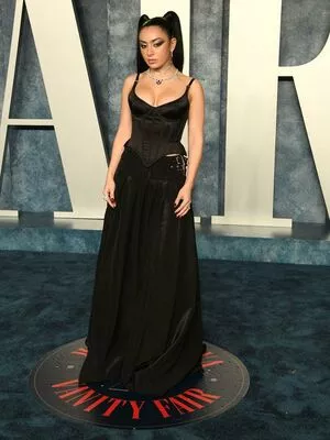 Charli XCX OnlyFans Leaked Free Thumbnail Picture - #COiaB0ExMC