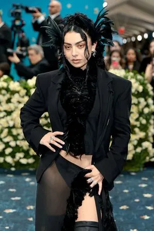 Charli XCX OnlyFans Leaked Free Thumbnail Picture - #CufnPj5iUO
