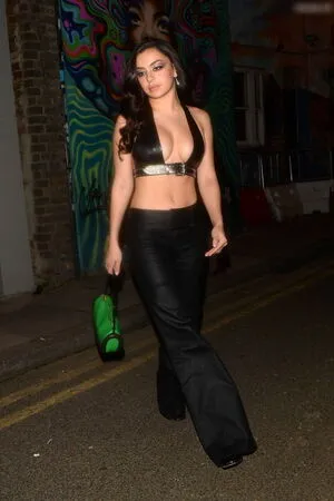 Charli XCX OnlyFans Leaked Free Thumbnail Picture - #DxQPZrG5Oc