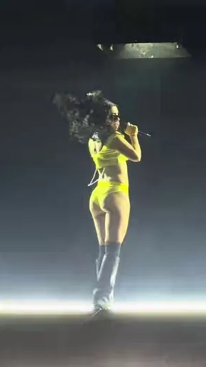 Charli XCX OnlyFans Leaked Free Thumbnail Picture - #FbyXV7N3mh