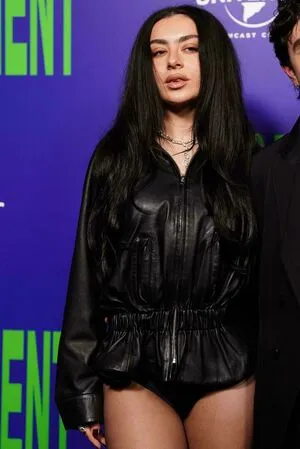 Charli XCX OnlyFans Leaked Free Thumbnail Picture - #GOhp0s43oZ