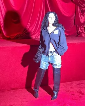 Charli XCX OnlyFans Leaked Free Thumbnail Picture - #GUyV9FZXIG