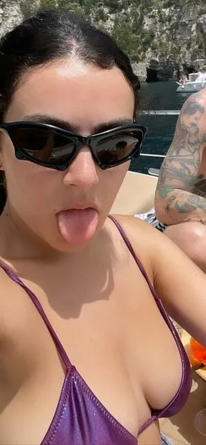 Charli XCX OnlyFans Leaked Free Thumbnail Picture - #GlwmtwPO0G