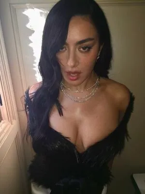 Charli XCX OnlyFans Leaked Free Thumbnail Picture - #GwaZYEqSwB