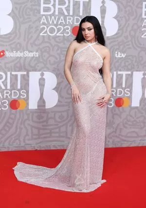 Charli XCX OnlyFans Leaked Free Thumbnail Picture - #Ia5WiUckTo