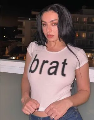 Charli XCX OnlyFans Leaked Free Thumbnail Picture - #IlFrdKYOiR