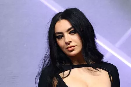 Charli XCX OnlyFans Leaked Free Thumbnail Picture - #IuF9iv5HH7