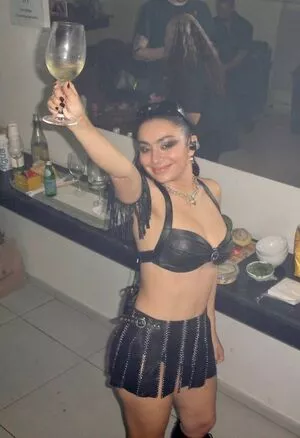 Charli XCX OnlyFans Leaked Free Thumbnail Picture - #IyPOGNPIlz