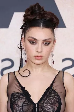Charli XCX OnlyFans Leaked Free Thumbnail Picture - #JhnWDVz1Rz