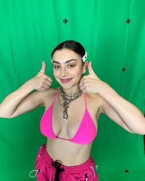 Charli XCX OnlyFans Leaked Free Thumbnail Picture - #Li2geNuVvJ