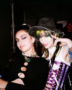Charli XCX OnlyFans Leaked Free Thumbnail Picture - #MkgkH16FxR