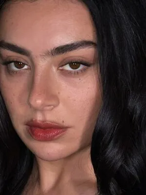 Charli XCX OnlyFans Leaked Free Thumbnail Picture - #MqxMtBi5Go