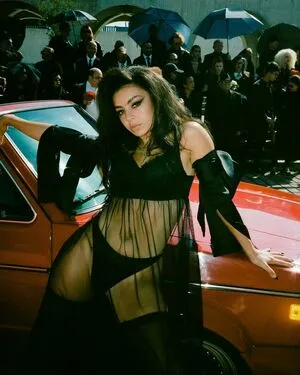 Charli XCX OnlyFans Leaked Free Thumbnail Picture - #MzQdld7fwK