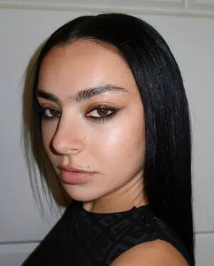 Charli XCX OnlyFans Leaked Free Thumbnail Picture - #ODo6iD2skB