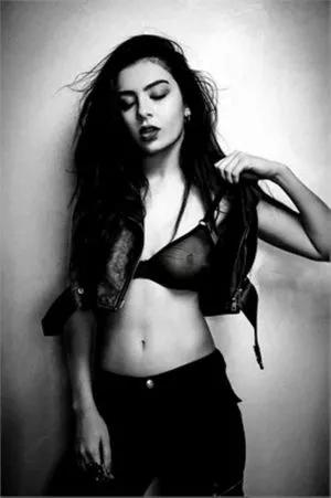 Charli XCX OnlyFans Leaked Free Thumbnail Picture - #PSNaRaaGTR