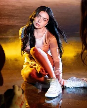 Charli XCX OnlyFans Leaked Free Thumbnail Picture - #PUDkEXeXFv