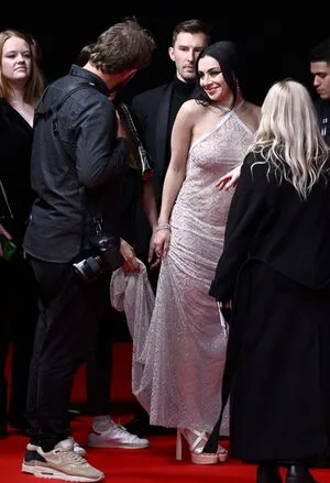 Charli XCX OnlyFans Leaked Free Thumbnail Picture - #SJ9Z9YaYJl