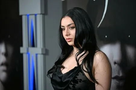 Charli XCX OnlyFans Leaked Free Thumbnail Picture - #TUYVIw1oKX