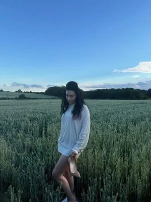 Charli XCX OnlyFans Leaked Free Thumbnail Picture - #U2s49xmjZC