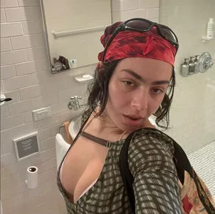 Charli XCX OnlyFans Leaked Free Thumbnail Picture - #WRRZGIu7bY