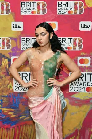 Charli XCX OnlyFans Leaked Free Thumbnail Picture - #Ww3RhQxgrV