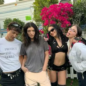 Charli XCX OnlyFans Leaked Free Thumbnail Picture - #XpVMZYsiFW