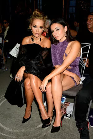 Charli XCX OnlyFans Leaked Free Thumbnail Picture - #bMYlIPO0jQ