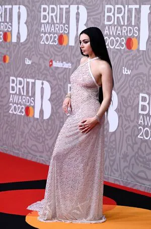 Charli XCX OnlyFans Leaked Free Thumbnail Picture - #chte2lO4re