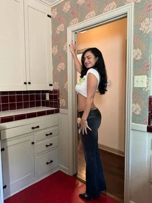 Charli XCX OnlyFans Leaked Free Thumbnail Picture - #coF3SZ8J2v