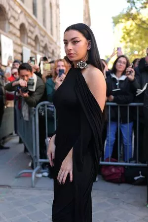 Charli XCX OnlyFans Leaked Free Thumbnail Picture - #cxdfBdiDH5