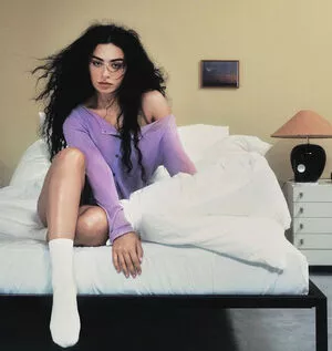 Charli XCX OnlyFans Leaked Free Thumbnail Picture - #d1buFba5ho