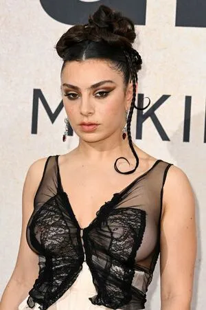Charli XCX OnlyFans Leaked Free Thumbnail Picture - #eFEBAQ649p