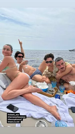 Charli XCX OnlyFans Leaked Free Thumbnail Picture - #fEq8yHw65n