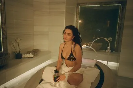 Charli XCX OnlyFans Leaked Free Thumbnail Picture - #fQWQgWV6Gs