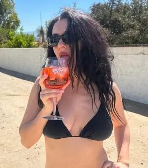 Charli XCX OnlyFans Leaked Free Thumbnail Picture - #fbNv0JiRRq