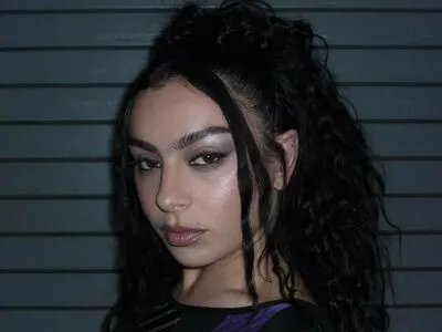 Charli XCX OnlyFans Leaked Free Thumbnail Picture - #gruwj157j5