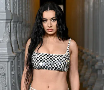 Charli XCX OnlyFans Leaked Free Thumbnail Picture - #j4ccruOypo