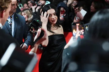 Charli XCX OnlyFans Leaked Free Thumbnail Picture - #mVP93ShGmr