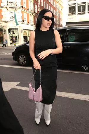 Charli XCX OnlyFans Leaked Free Thumbnail Picture - #mwBQSVlYFu