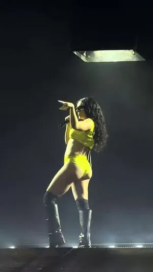 Charli XCX OnlyFans Leaked Free Thumbnail Picture - #nhVfLGP3ey