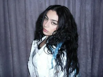 Charli XCX OnlyFans Leaked Free Thumbnail Picture - #o8wXYtHp1C