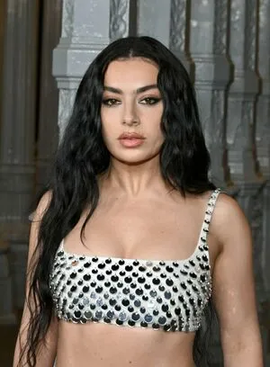 Charli XCX OnlyFans Leaked Free Thumbnail Picture - #snpFnBArTu