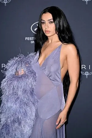 Charli XCX OnlyFans Leaked Free Thumbnail Picture - #tCP3PM42oy