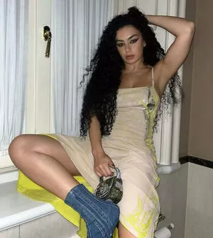 Charli XCX OnlyFans Leaked Free Thumbnail Picture - #ttUheKfXIb