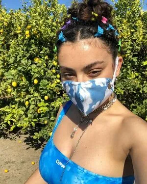 Charli XCX OnlyFans Leaked Free Thumbnail Picture - #u6TzHNwQvq