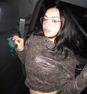 Charli XCX OnlyFans Leaked Free Thumbnail Picture - #v6hfjtMYSu