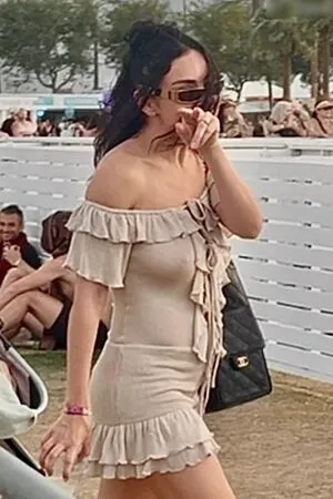 Charli XCX OnlyFans Leaked Free Thumbnail Picture - #wc7dCgY5xo