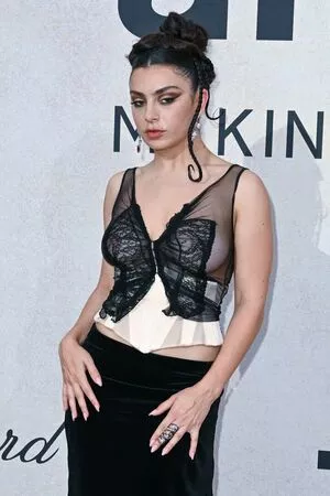 Charli XCX OnlyFans Leaked Free Thumbnail Picture - #yrdKVuhfJF