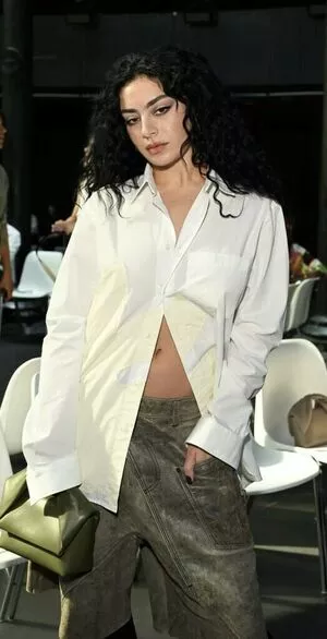 Charli XCX OnlyFans Leaked Free Thumbnail Picture - #zNn8NtpYRn